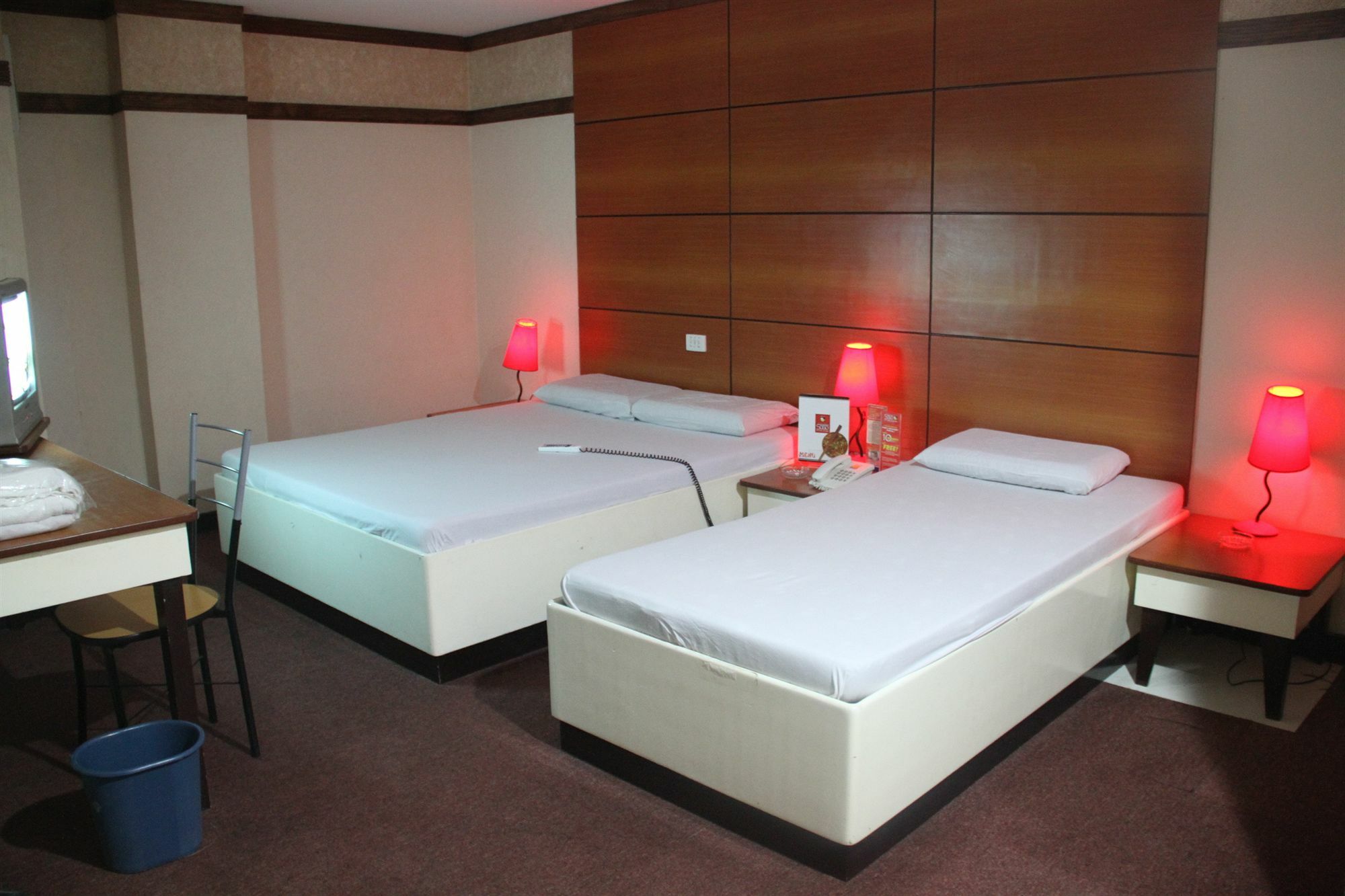Hotel Sogo Tarlac Esterno foto